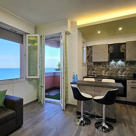 Apartment L'alba Sul Mare